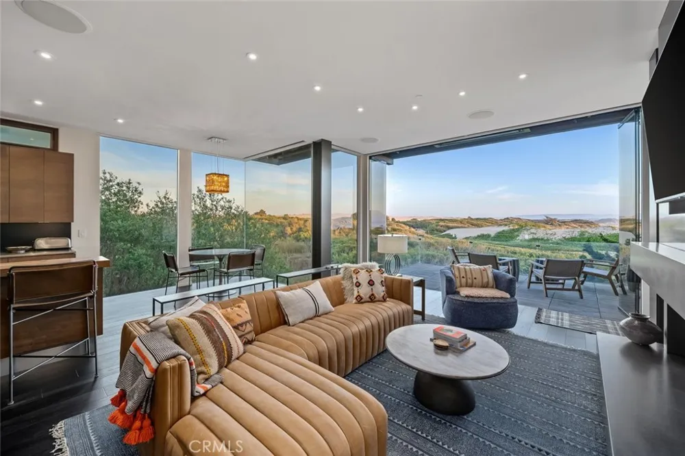1839 Strand Way Oceano, CA 93445