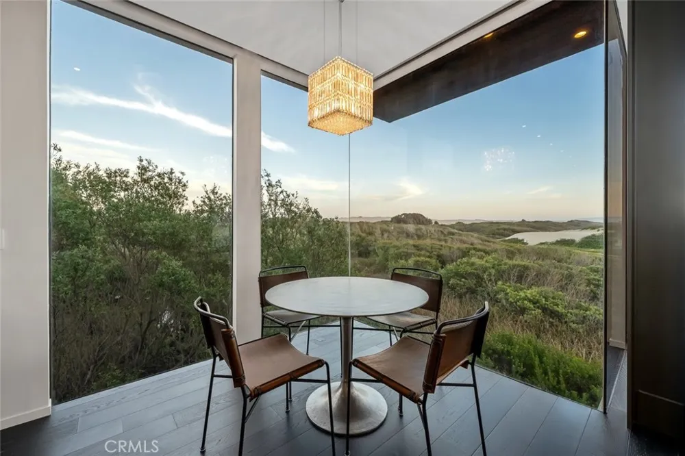 1839 Strand Way Oceano, CA 93445