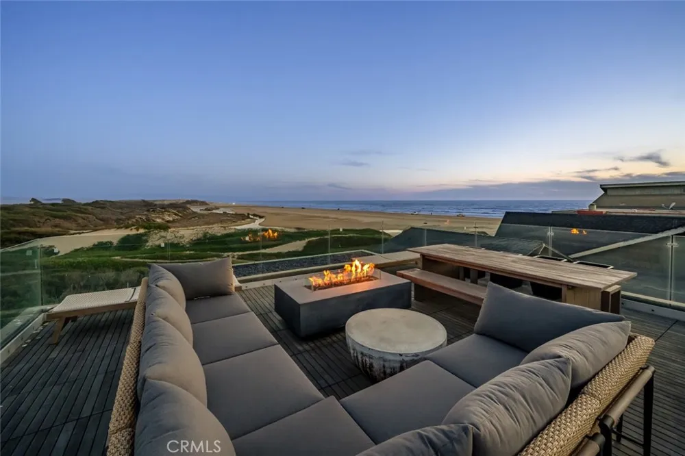 1839 Strand Way Oceano, CA 93445