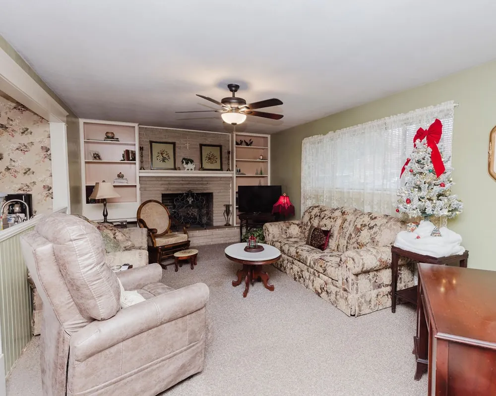 663 6th Street Honey Grove, TX 75446