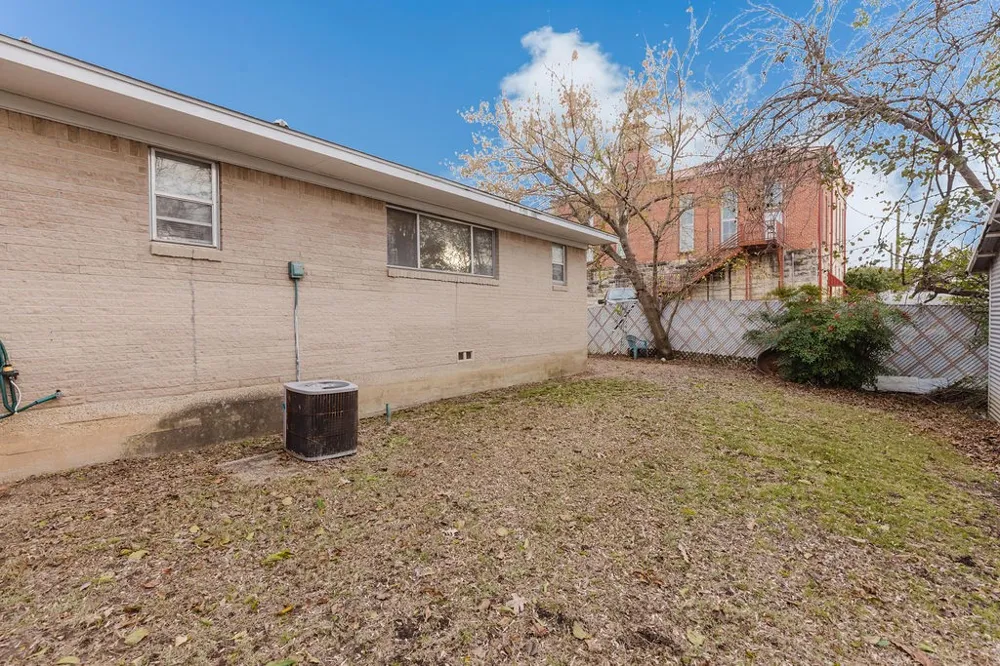 663 6th Street Honey Grove, TX 75446