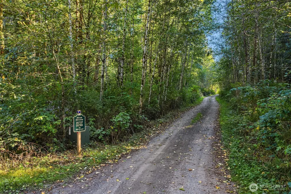 358 XX NE Moss Lake Road Carnation, WA 98014