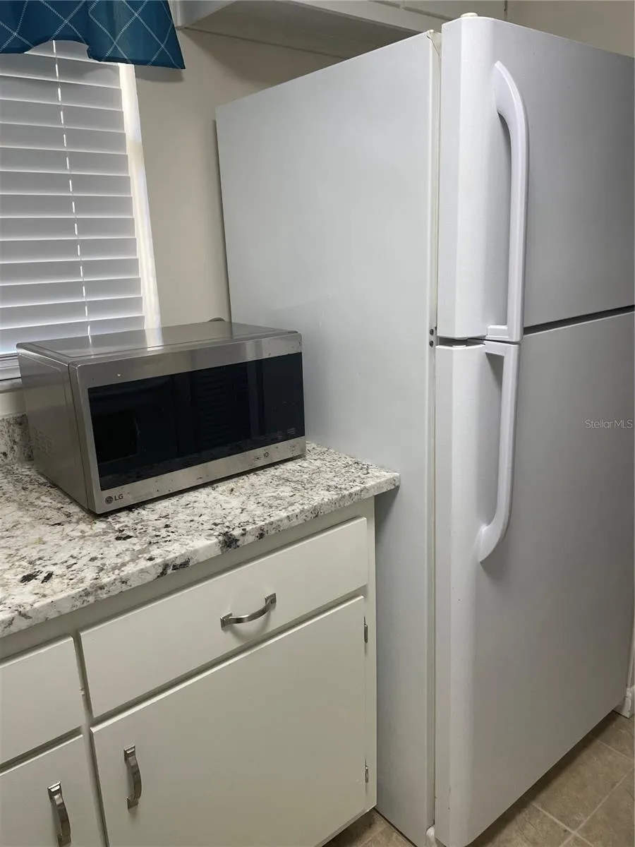 7701 STARKEY ROAD #622 Seminole, FL 33777