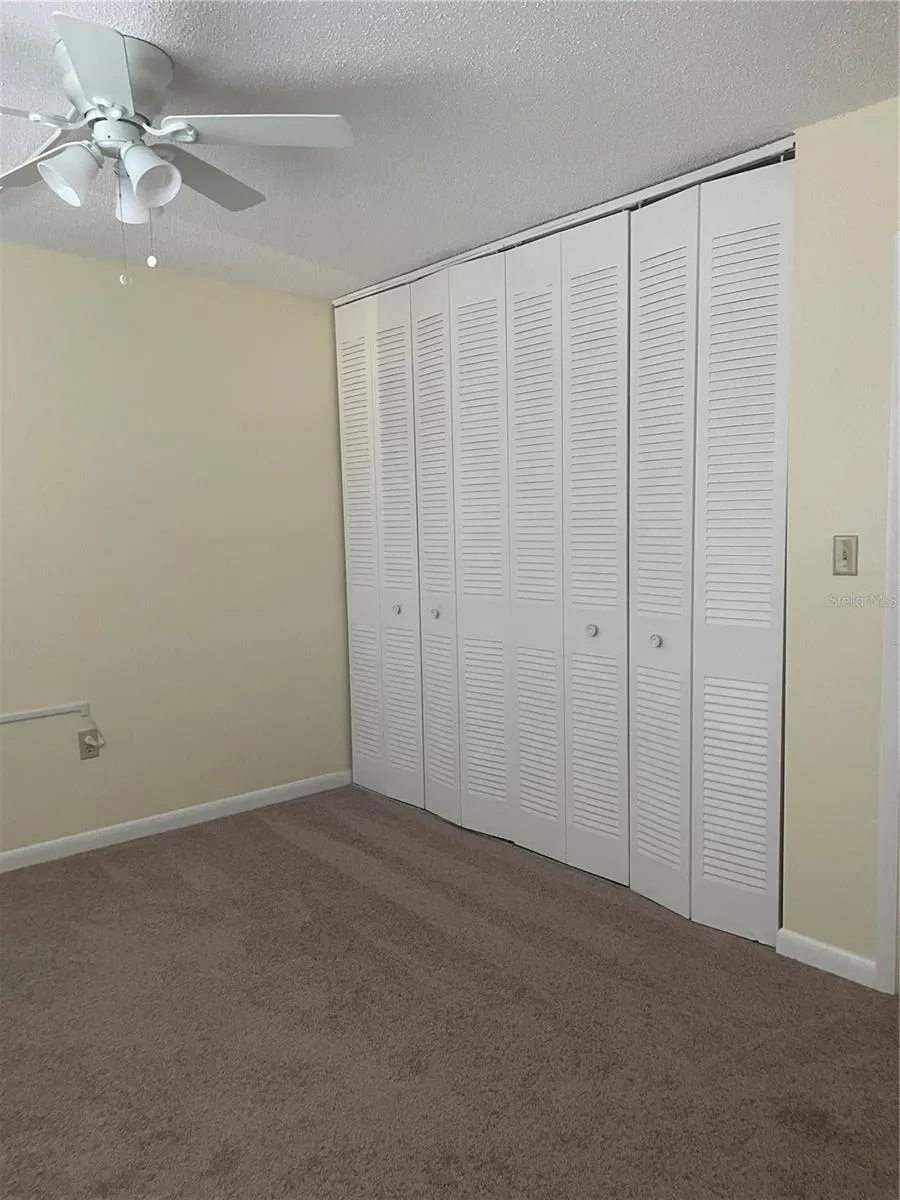 7701 STARKEY ROAD #622 Seminole, FL 33777