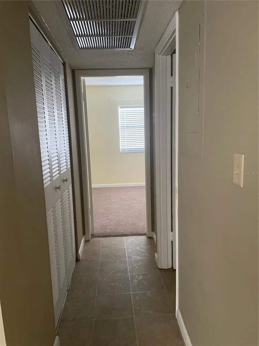 7701 STARKEY ROAD #622 Seminole, FL 33777