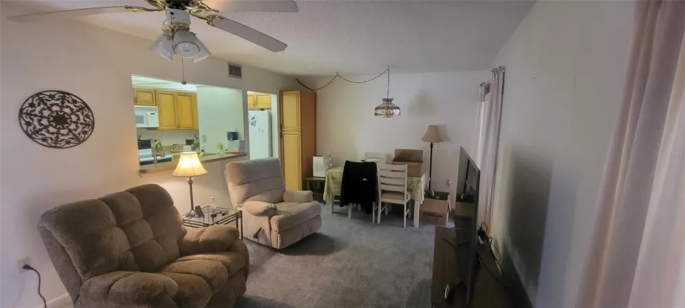 180 MAGNOLIA WOODS COURT #19A Deltona, FL 32725