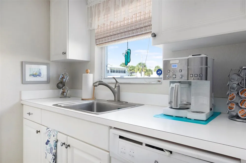 1950 59TH AVENUE #119 St Petersburg, FL 33714