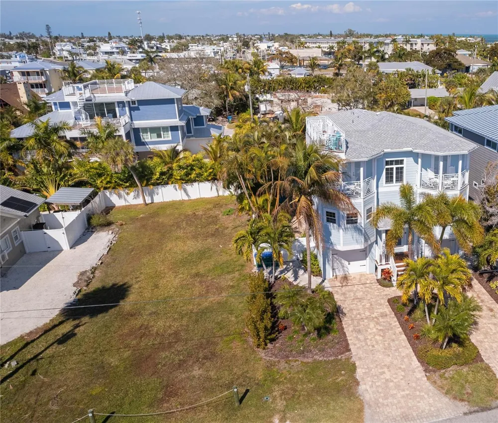 130 50TH STREET Holmes Beach, FL 34217