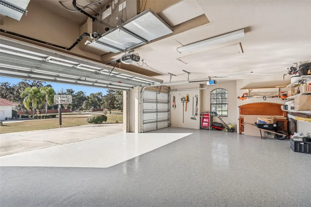 14308 WILLOW RUN Dade City, FL 33523