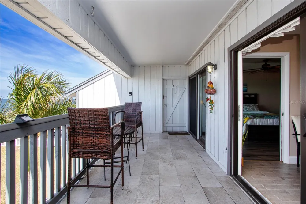 802 BAHIA DEL SOL DRIVE #6 Ruskin, FL 33570