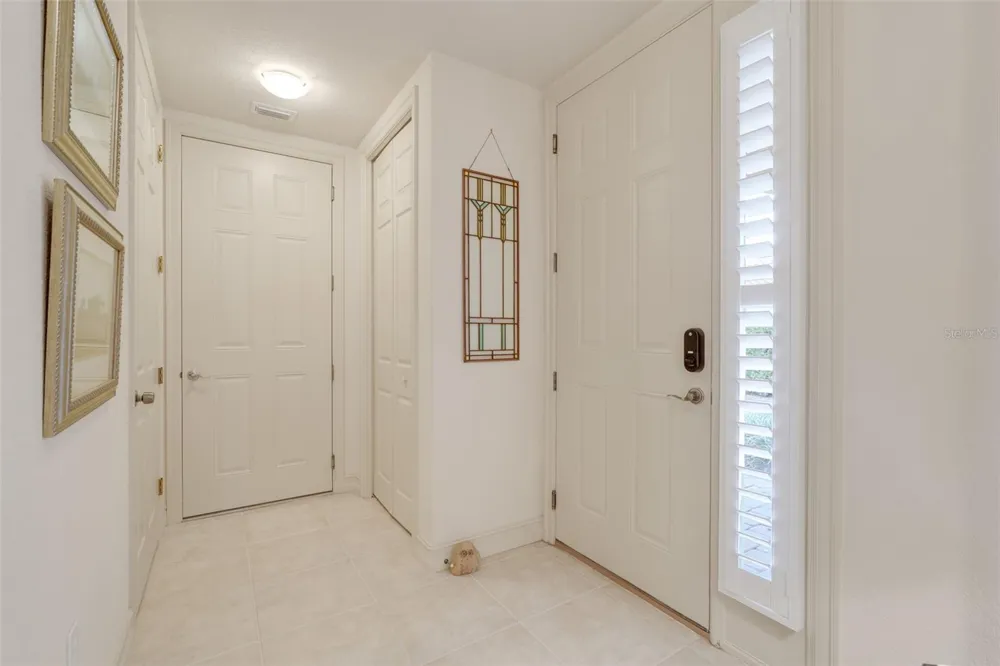 26206 AVENIDA LAS COLINAS #4A Howey In The Hills, FL 34737