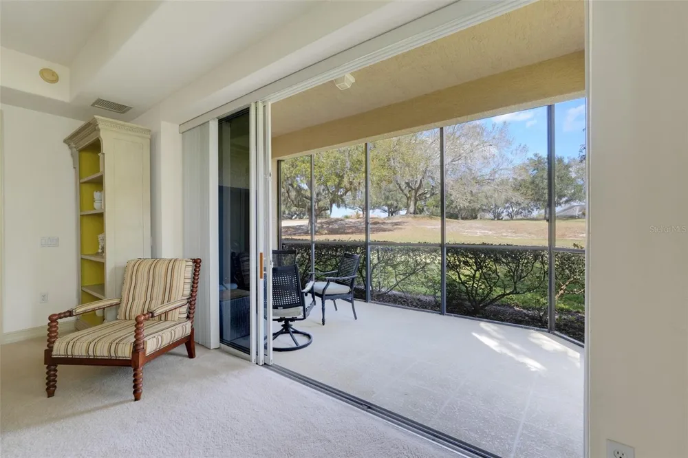 26206 AVENIDA LAS COLINAS #4A Howey In The Hills, FL 34737