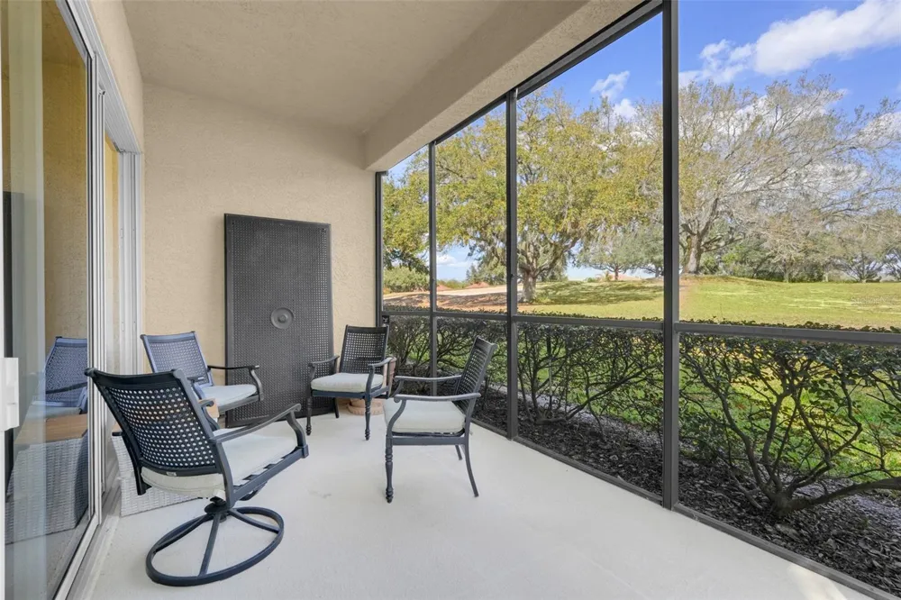 26206 AVENIDA LAS COLINAS #4A Howey In The Hills, FL 34737
