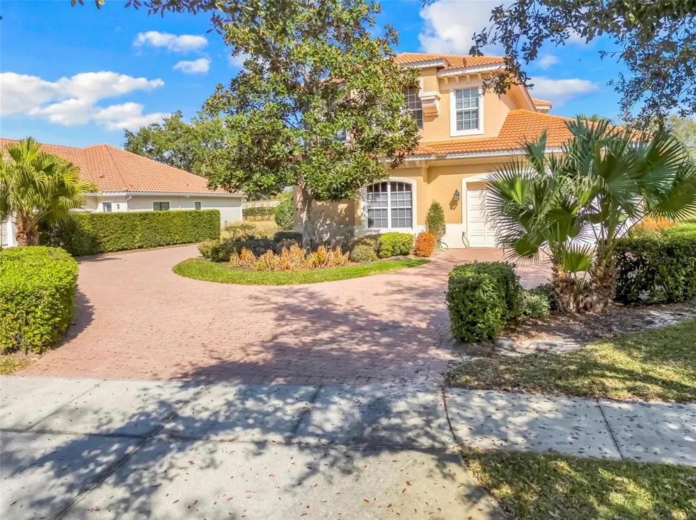 26206 AVENIDA LAS COLINAS #4A Howey In The Hills, FL 34737