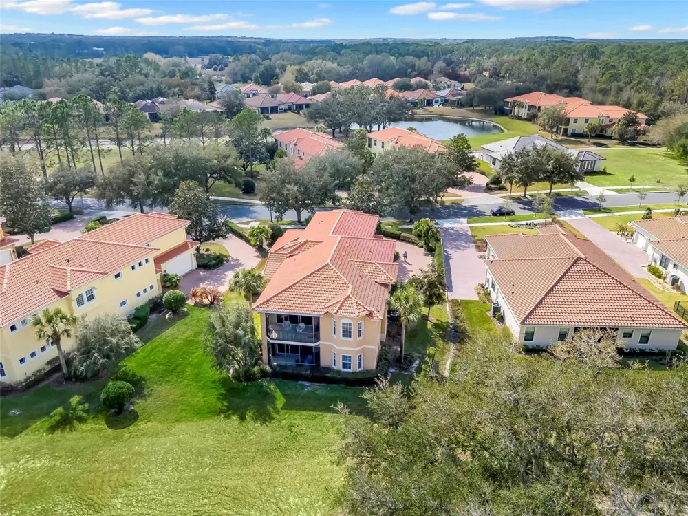 26206 AVENIDA LAS COLINAS #4A Howey In The Hills, FL 34737
