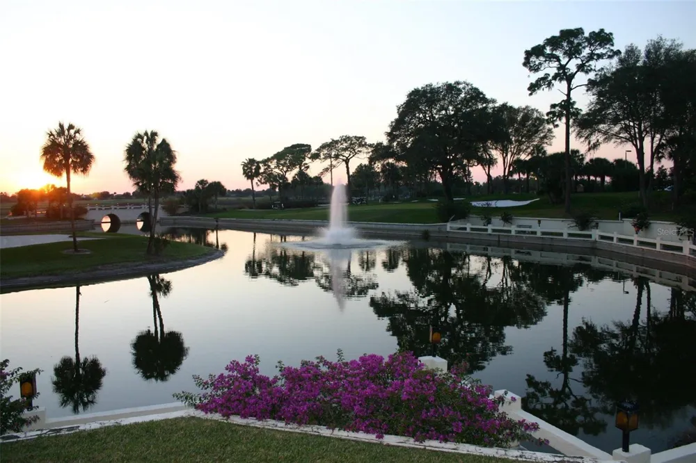 26206 AVENIDA LAS COLINAS #4A Howey In The Hills, FL 34737