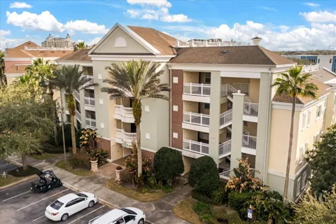 1114 SUNSET VIEW CIRCLE #402