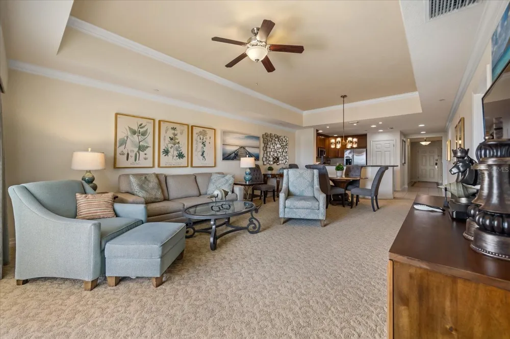 1114 SUNSET VIEW CIRCLE #402 Reunion, FL 34747