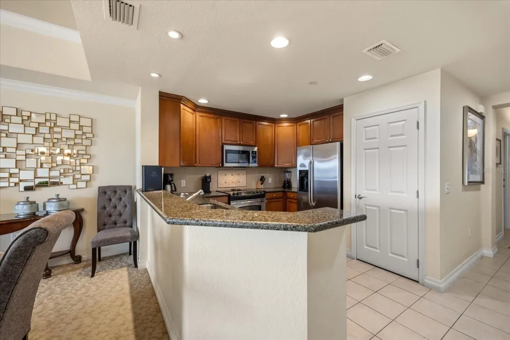 1114 SUNSET VIEW CIRCLE #402 Reunion, FL 34747
