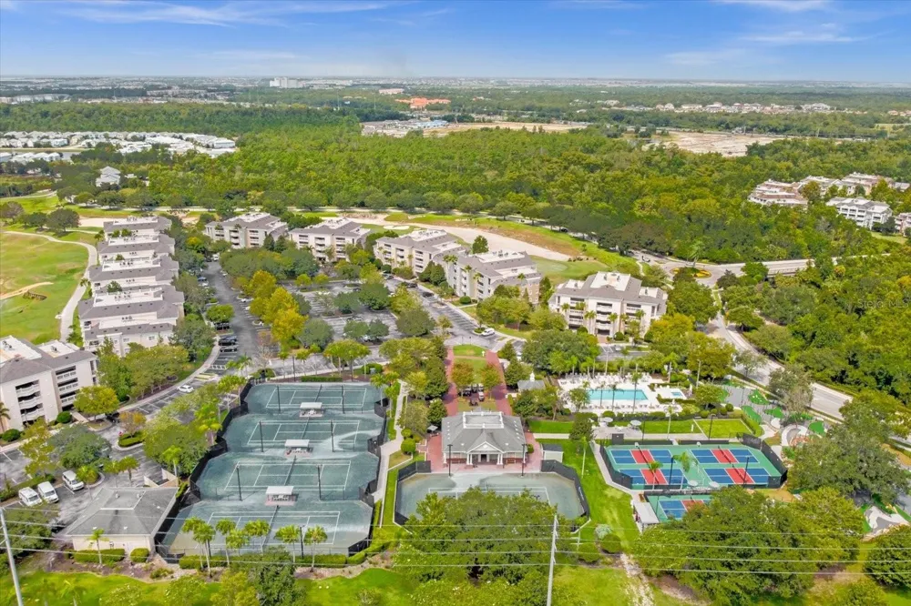 1114 SUNSET VIEW CIRCLE #402 Reunion, FL 34747