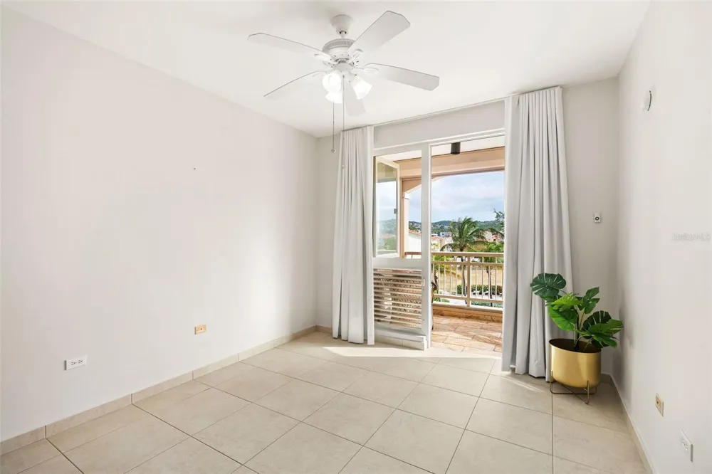 355 HARBOUR DR #3C - South Humacao, PR 00791