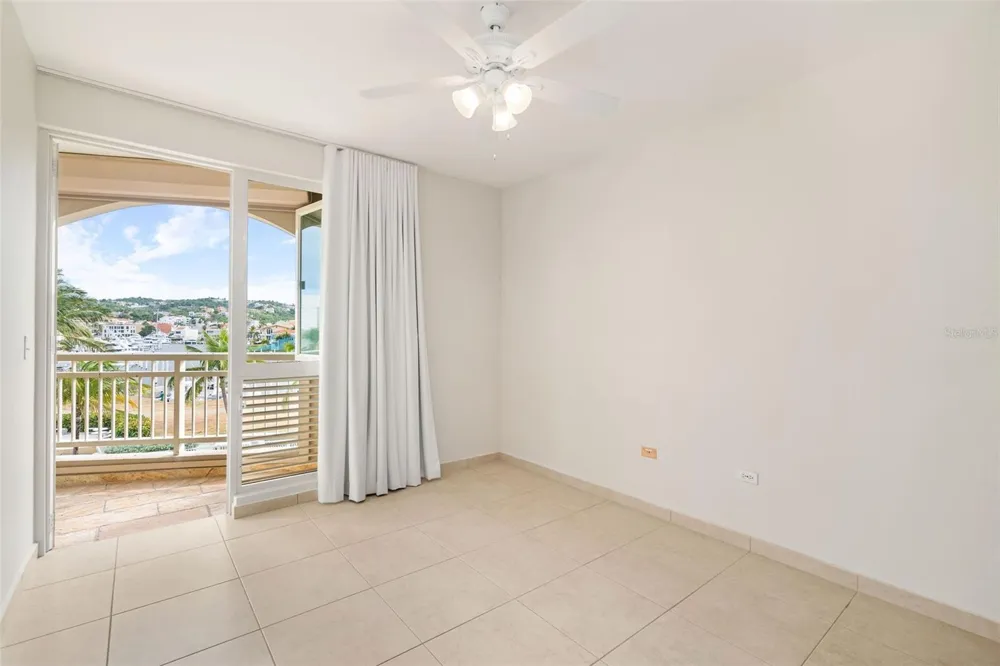 355 HARBOUR DR #3C - South Humacao, PR 00791