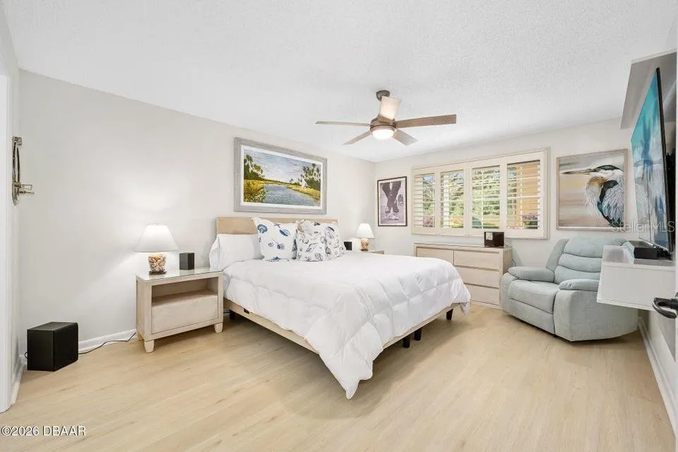 25 MARINA POINT PLACE Palm Coast, FL 32137