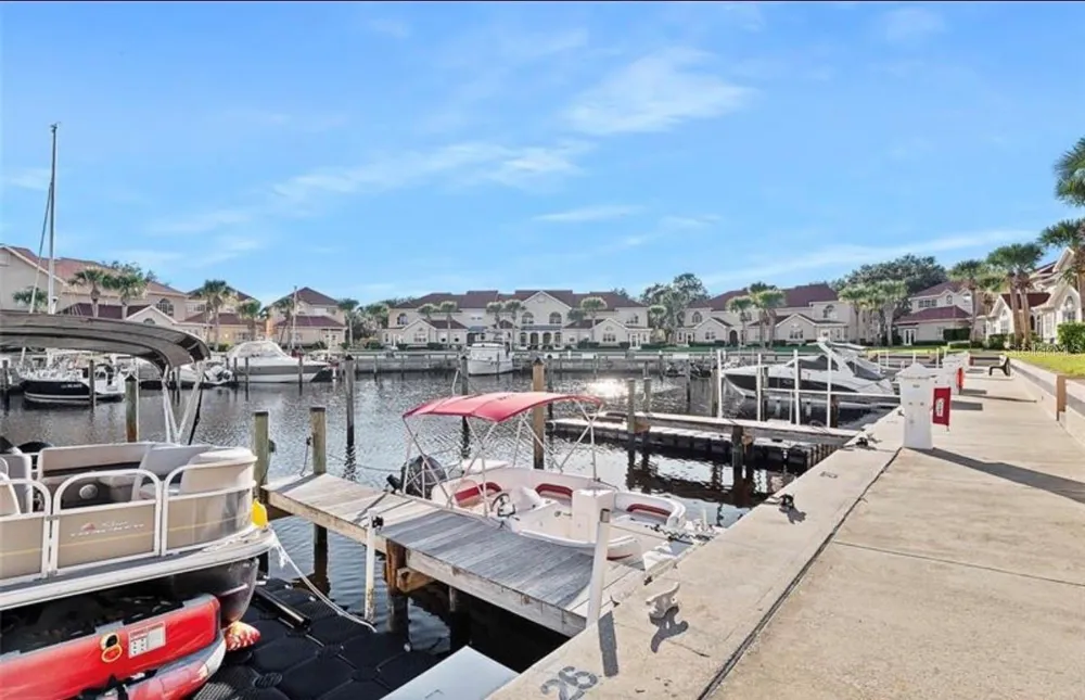 25 MARINA POINT PLACE Palm Coast, FL 32137