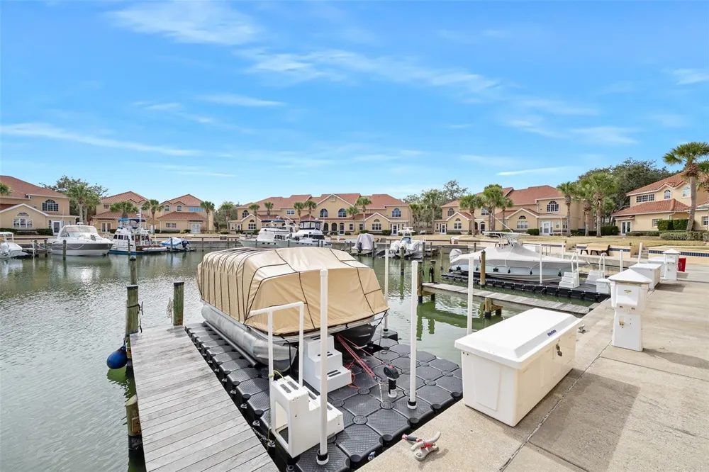 25 MARINA POINT PLACE Palm Coast, FL 32137