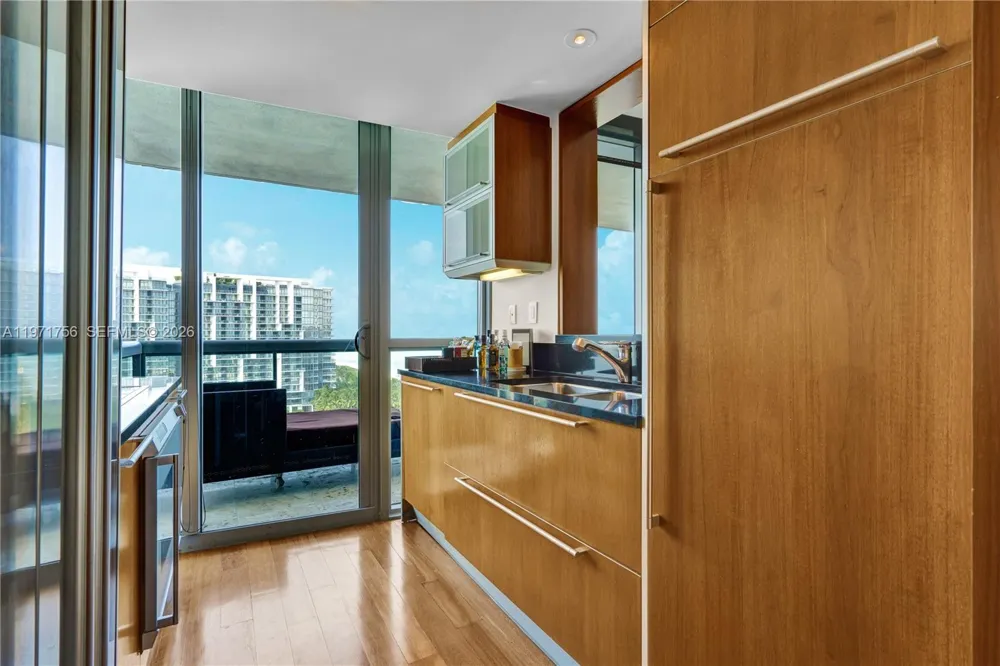 101 20th St #1805 Miami Beach, FL 33139