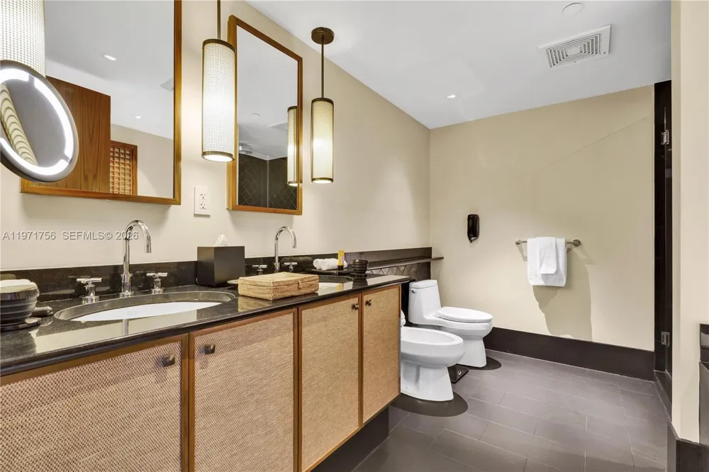 101 20th St #1805 Miami Beach, FL 33139