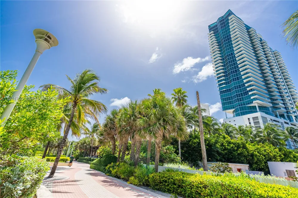 101 20th St #1805 Miami Beach, FL 33139