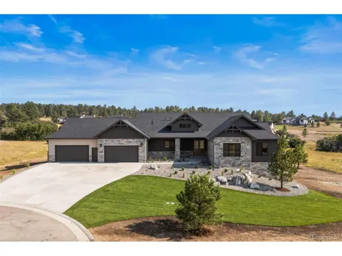 1724 Arrowpoint Court
