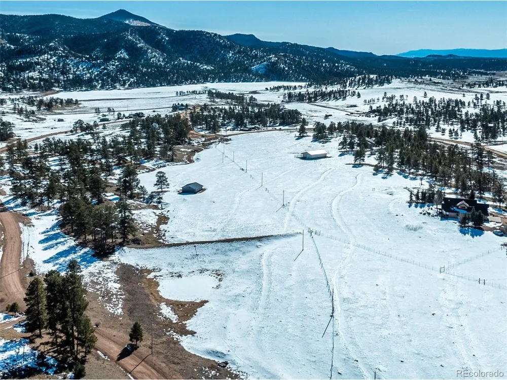 146 Pennsylvania Avenue Florissant, CO 80816