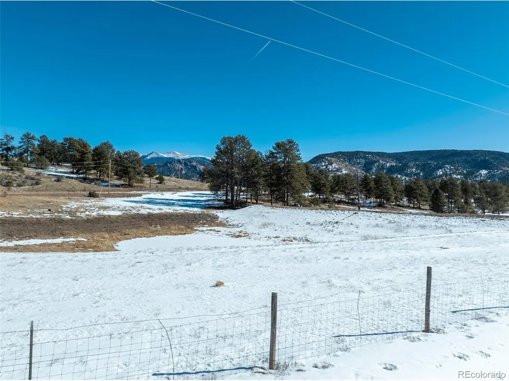 146 Pennsylvania Avenue Florissant, CO 80816