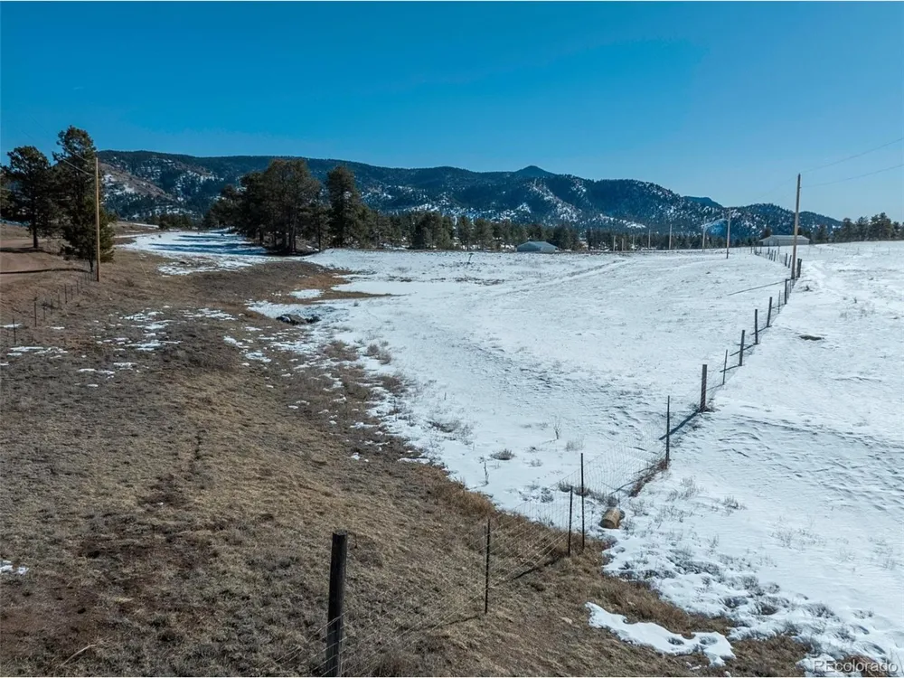 146 Pennsylvania Avenue Florissant, CO 80816