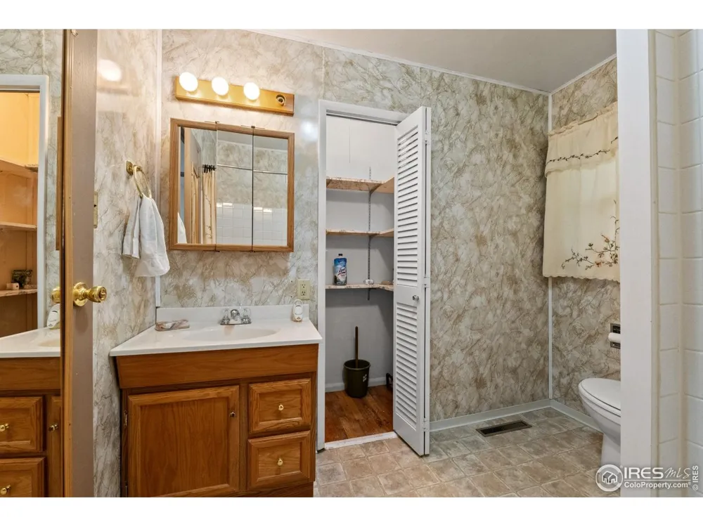 1023 Edmunds Street Brush, CO 80723