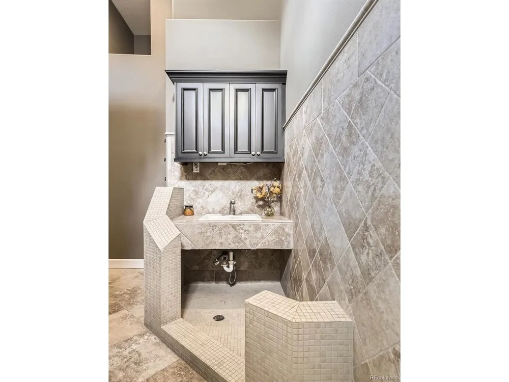11274 E Manitou Road Franktown, CO 80116