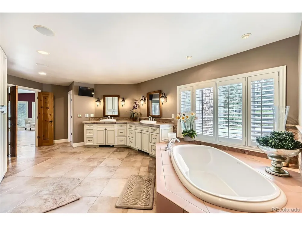 11274 E Manitou Road Franktown, CO 80116