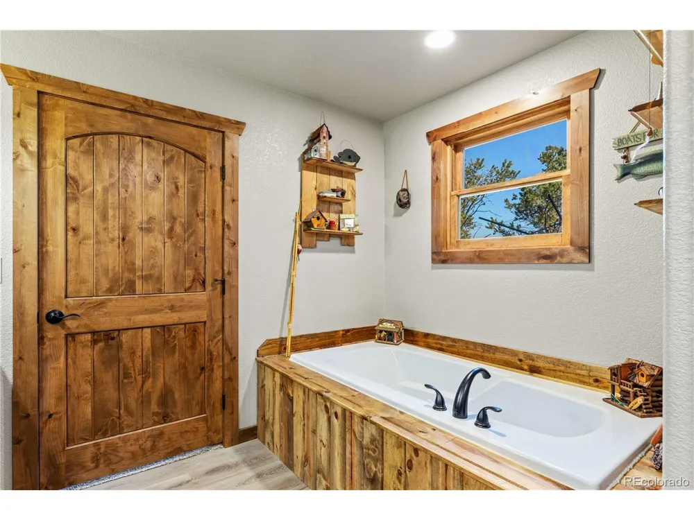 1310 Sunrise Rdg Cotopaxi, CO 81223