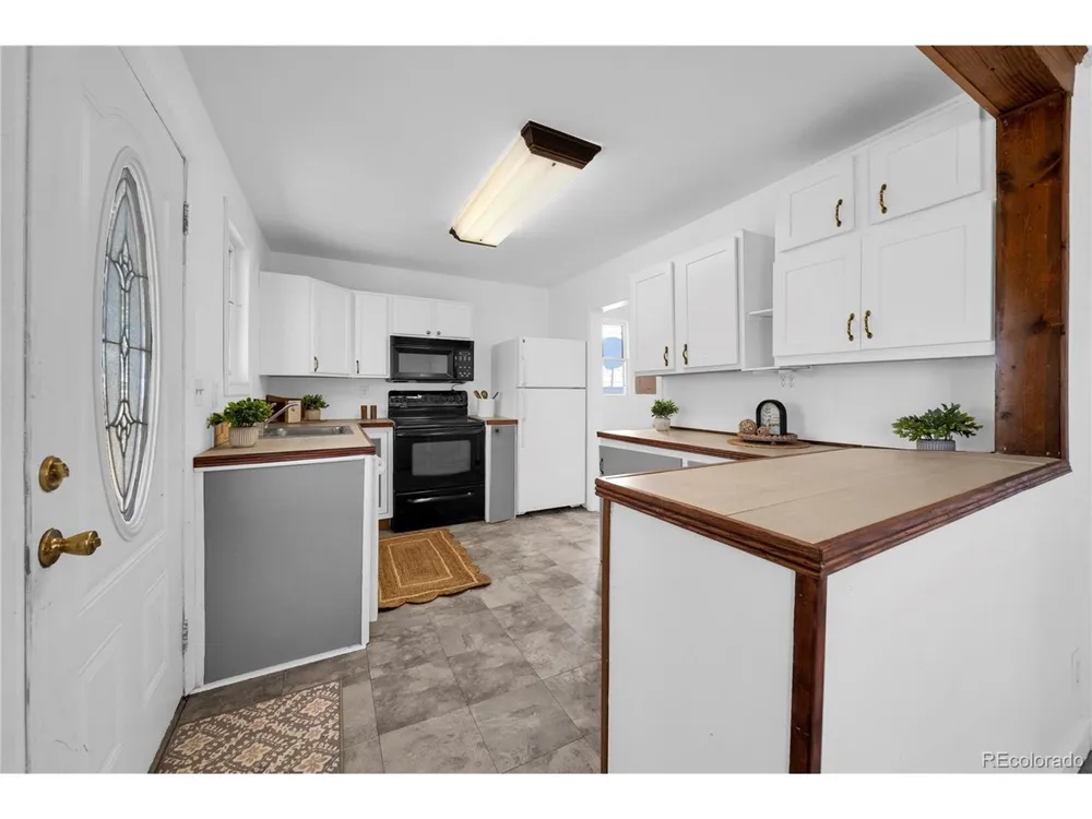 701 4th Street Akron, CO 80720