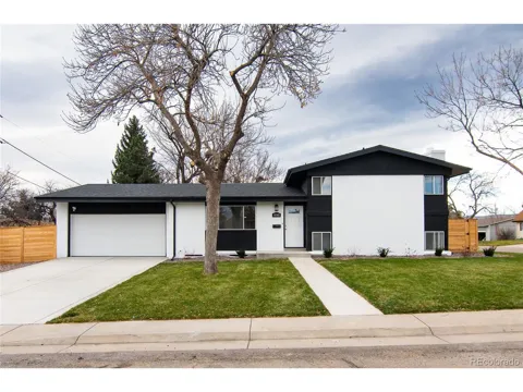 12362 W 60th Place