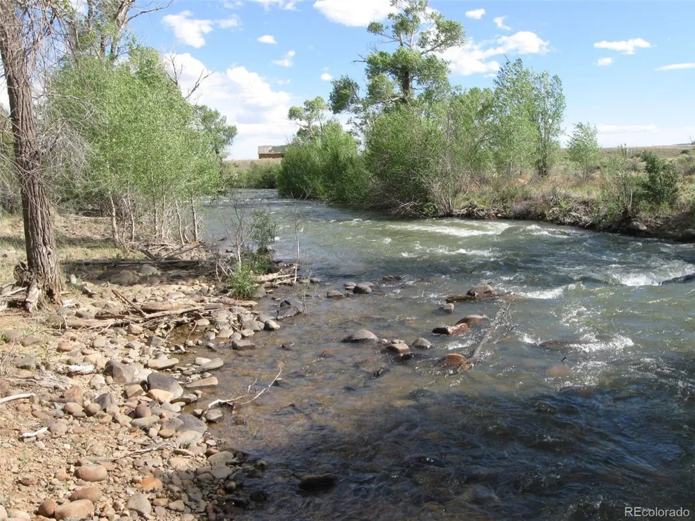 27 Alamosa River Ests La Jara, CO 81140