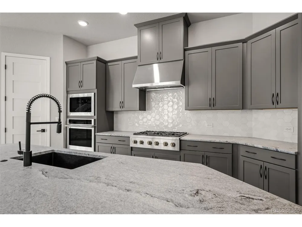 17271 Crimson Clover Drive Monument, CO 80132