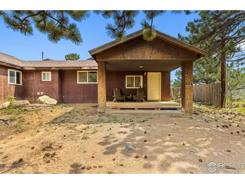 916 Juniper Lane