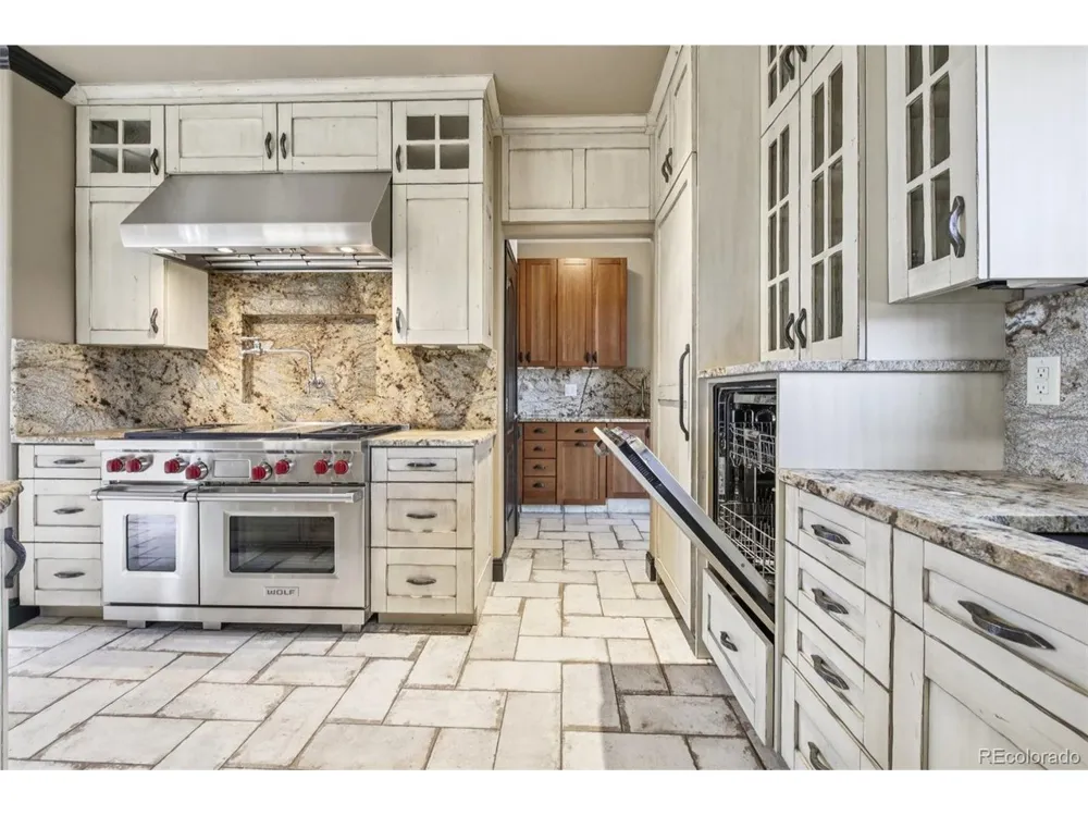 318 Lilac Drive Lochbuie, CO 80603