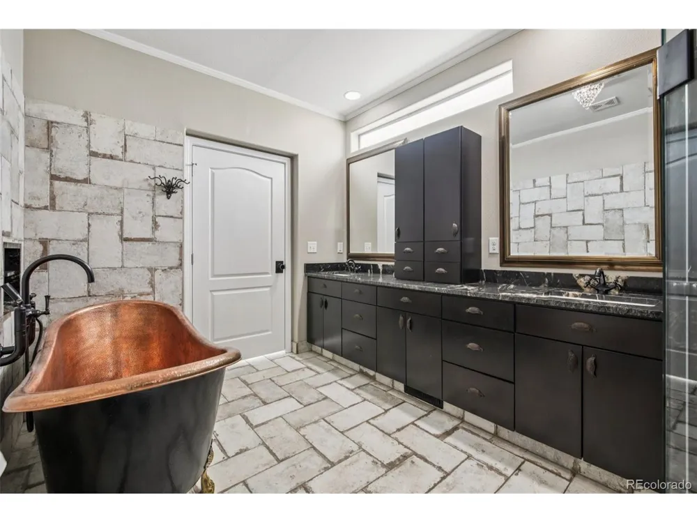 318 Lilac Drive Lochbuie, CO 80603