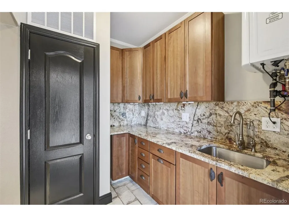 318 Lilac Drive Lochbuie, CO 80603