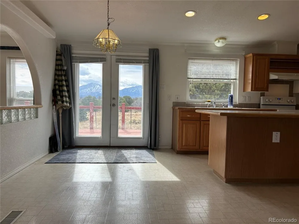 536 Seneca Circle Walsenburg, CO 81089