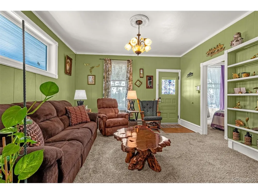 137 W Eaton Avenue Cripple Creek, CO 80813
